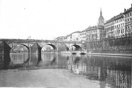 MainOstansicht.jpg (16035 bytes)